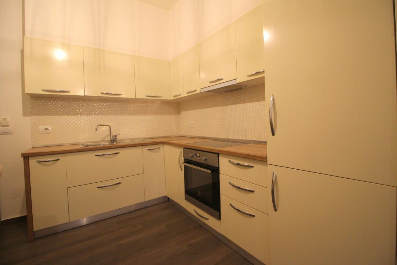 Sunrise Luxury Apartments Sarandë Buitenkant foto