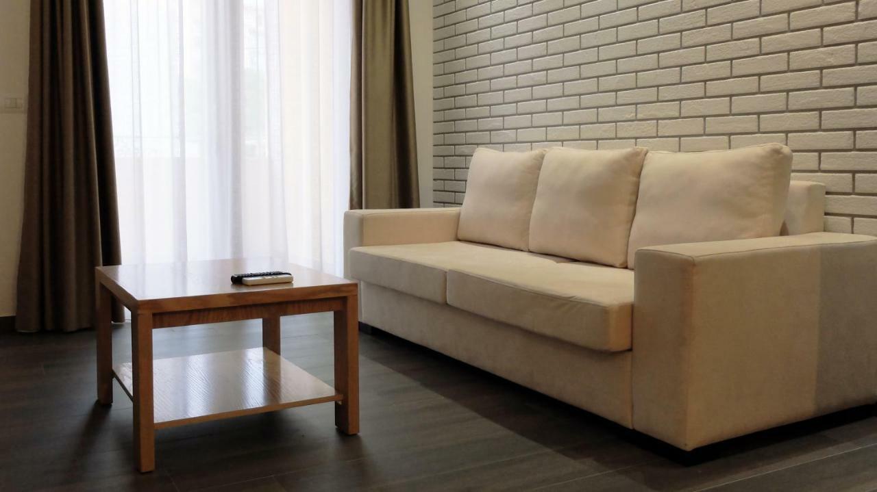 Sunrise Luxury Apartments Sarandë Buitenkant foto