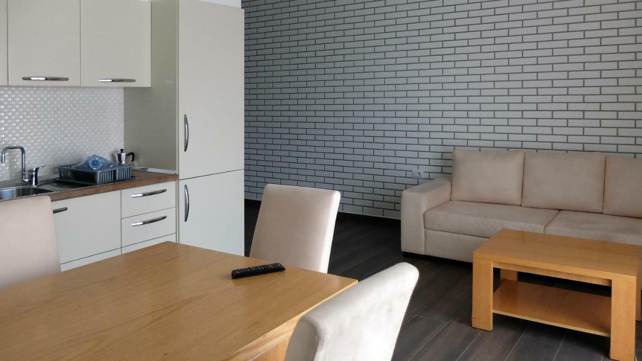 Sunrise Luxury Apartments Sarandë Buitenkant foto