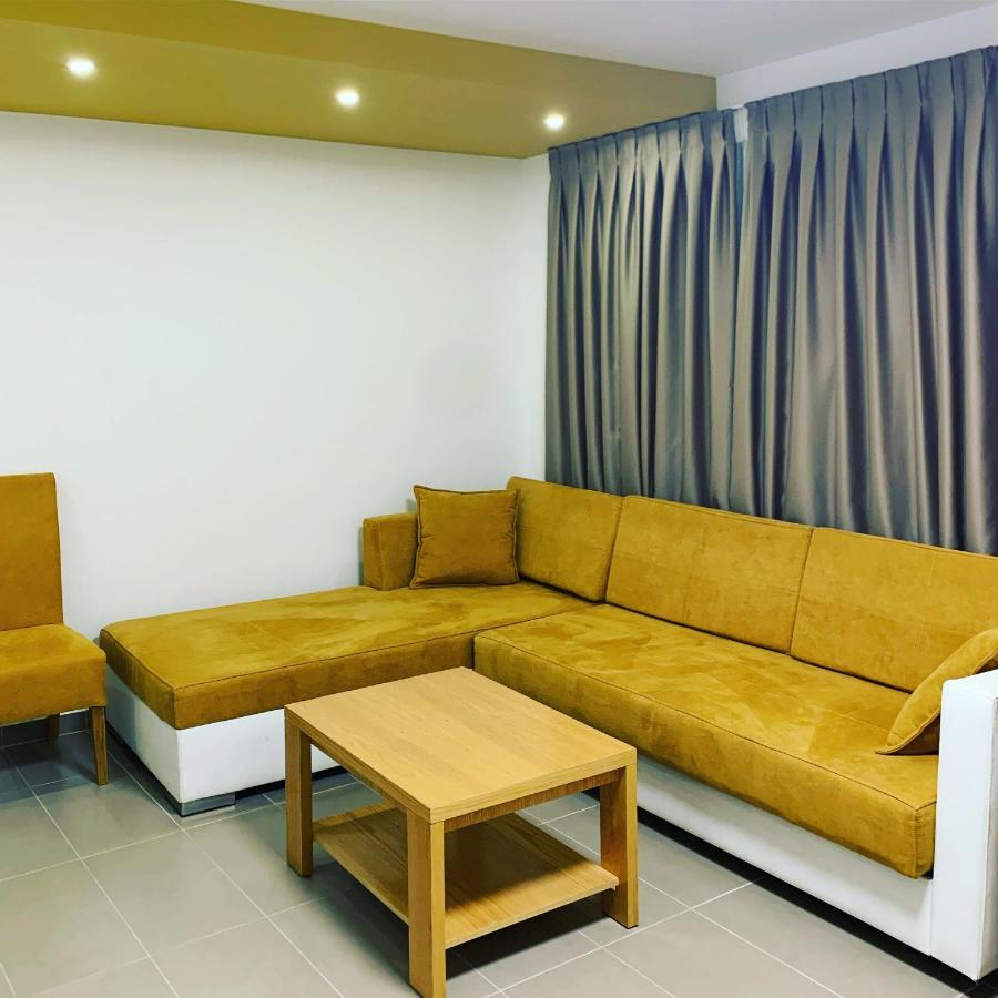 Sunrise Luxury Apartments Sarandë Buitenkant foto