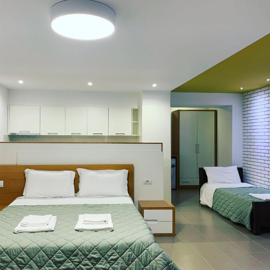 Sunrise Luxury Apartments Sarandë Buitenkant foto